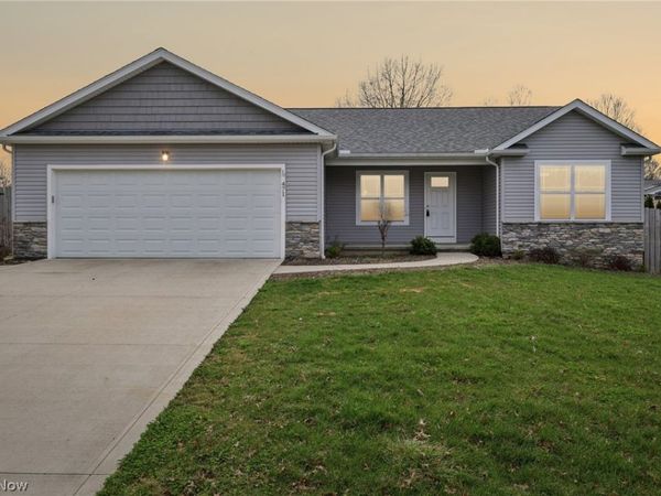 471 Tulip Trail , Wadsworth, OH 44281