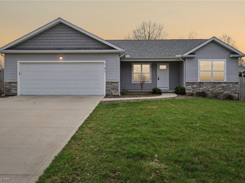 471 Tulip Trail , Wadsworth, OH 44281 Photo 1