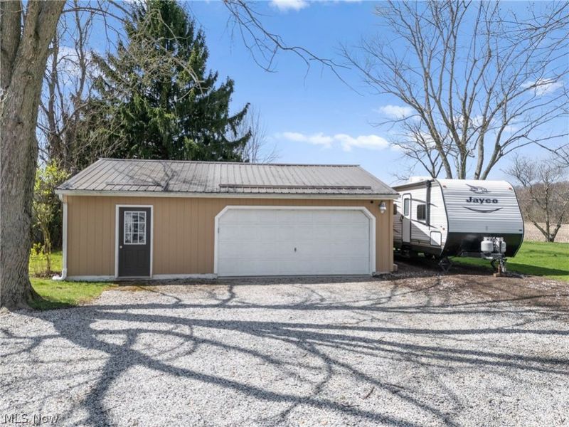 10805 Easton Street NE, Alliance, OH 44601 Photo 30