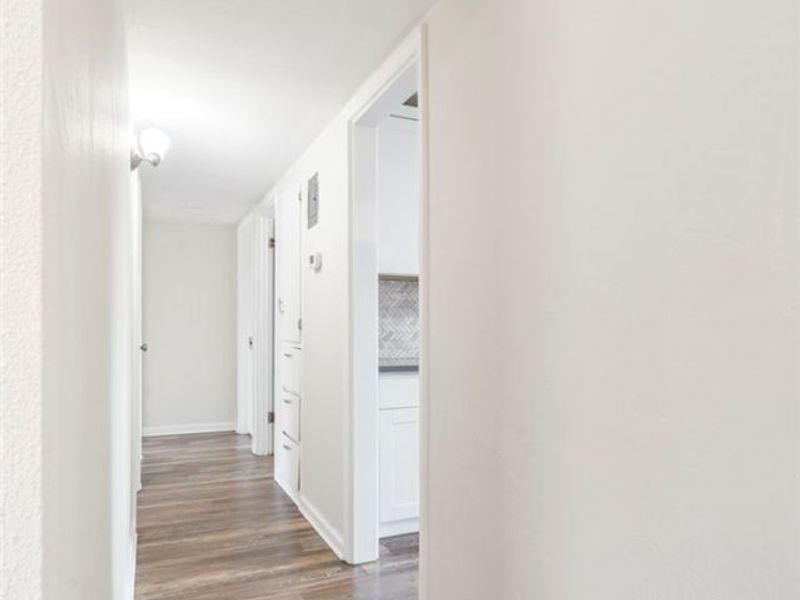 568 Sycamore Drive , Euclid, OH 44132 Photo 11