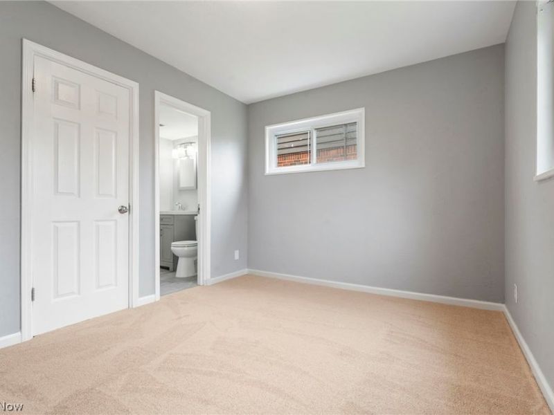 568 Sycamore Drive , Euclid, OH 44132 Photo 13