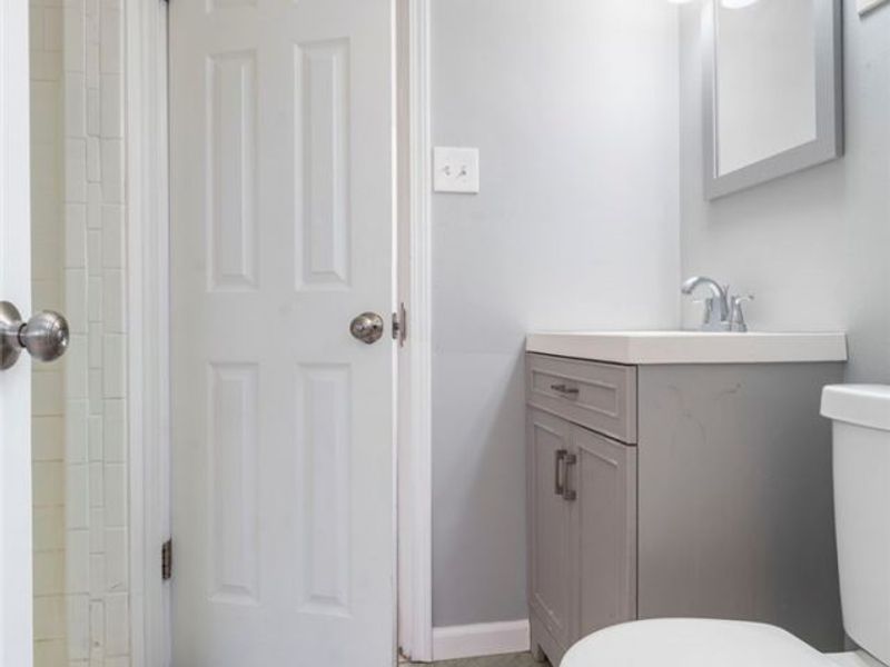 568 Sycamore Drive , Euclid, OH 44132 Photo 18