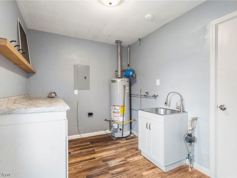 568 Sycamore Drive , Euclid, OH 44132 Photo 19