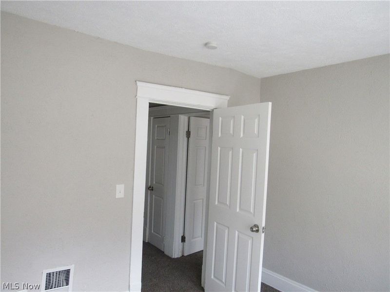 14705 Alder Avenue , East Cleveland, OH 44112 Photo 39