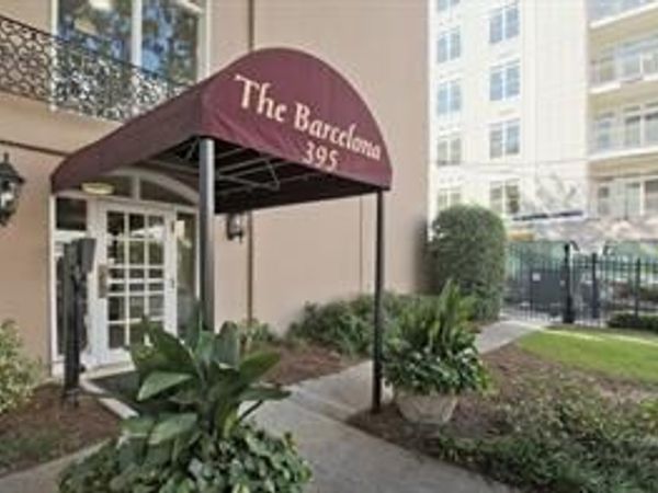 395 Pharr Road NE, Unit 403, Atlanta, GA 30305