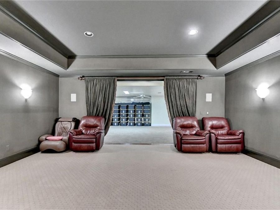 Property Image 100