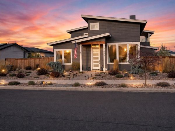 3543 SW 43rd Street, Redmond, OR 97756