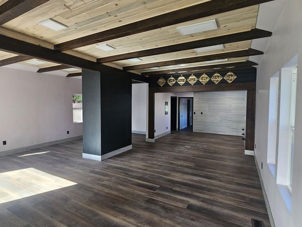 725 SW 8th Street, Redmond, OR 97756