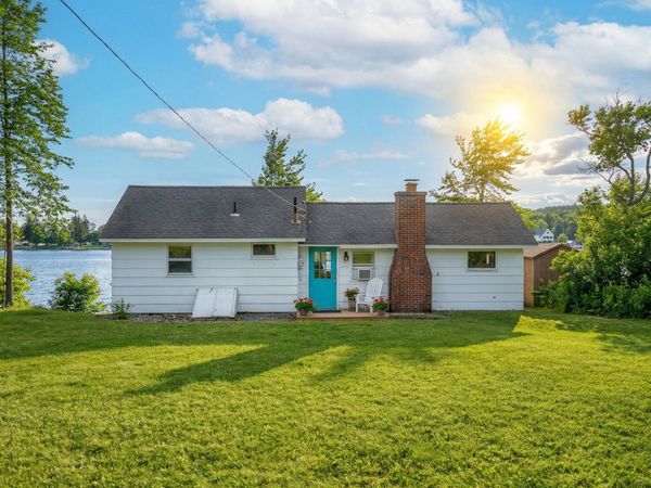 594 S Shore Road, Delanson, NY 12053