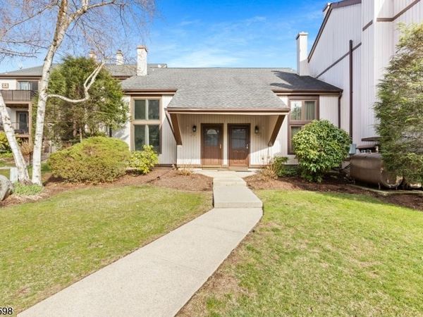 13232 Dell Pl, Stanhope, NJ 07874