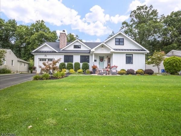 136 Forest Ave, Berkeley Heights, NJ 07922