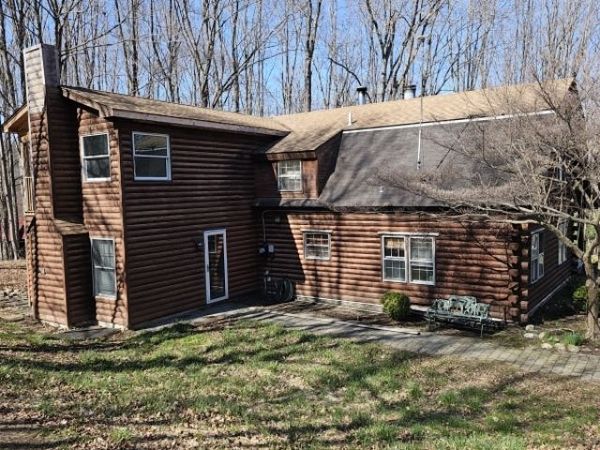 84 Yellow Frame Rd, Green, NJ 07860