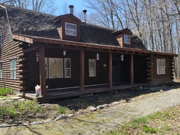 84 Yellow Frame Rd, Green, NJ 07860