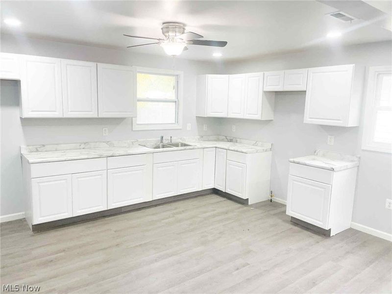 1738 21 Street , Lorain, OH 44052 Photo 4