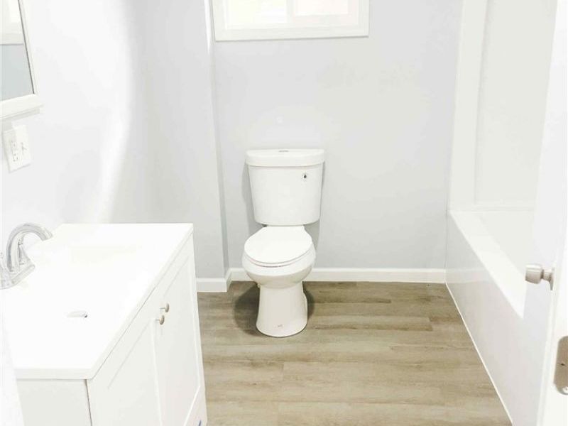 1738 21 Street , Lorain, OH 44052 Photo 5