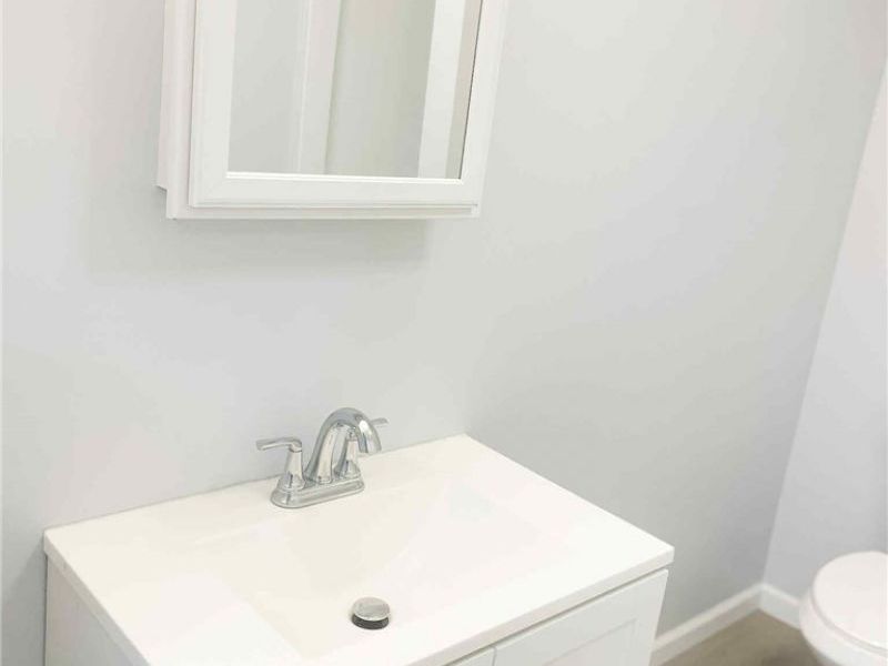 1738 21 Street , Lorain, OH 44052 Photo 8