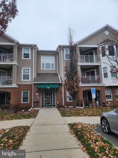 132 Mowat Circle , Hamilton, NJ 08690 Main Photo