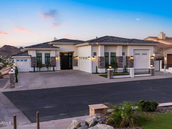 1527 E VILLA MARIA Drive, Phoenix, AZ 85022