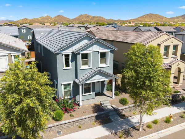 1918 W LARIAT Lane, Phoenix, AZ 85085