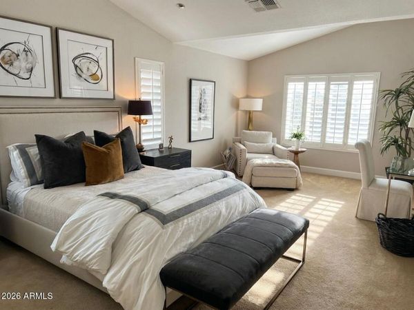 10360 E SUTTON Drive, Scottsdale, AZ 85260