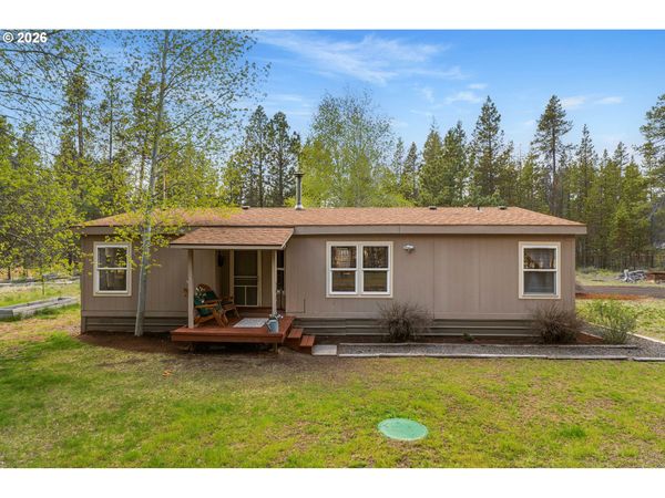56005 BROWNING DR, Bend, OR 97707