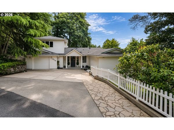 610 SW PRIMROSE ST, Portland, OR 97219