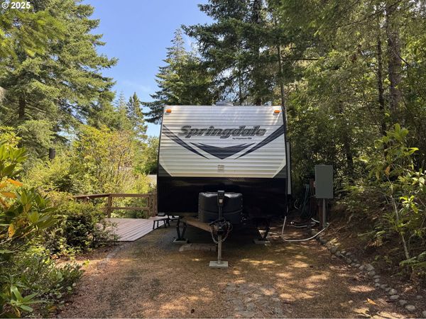 248 HORSESHOE BEND, Florence, OR 97439