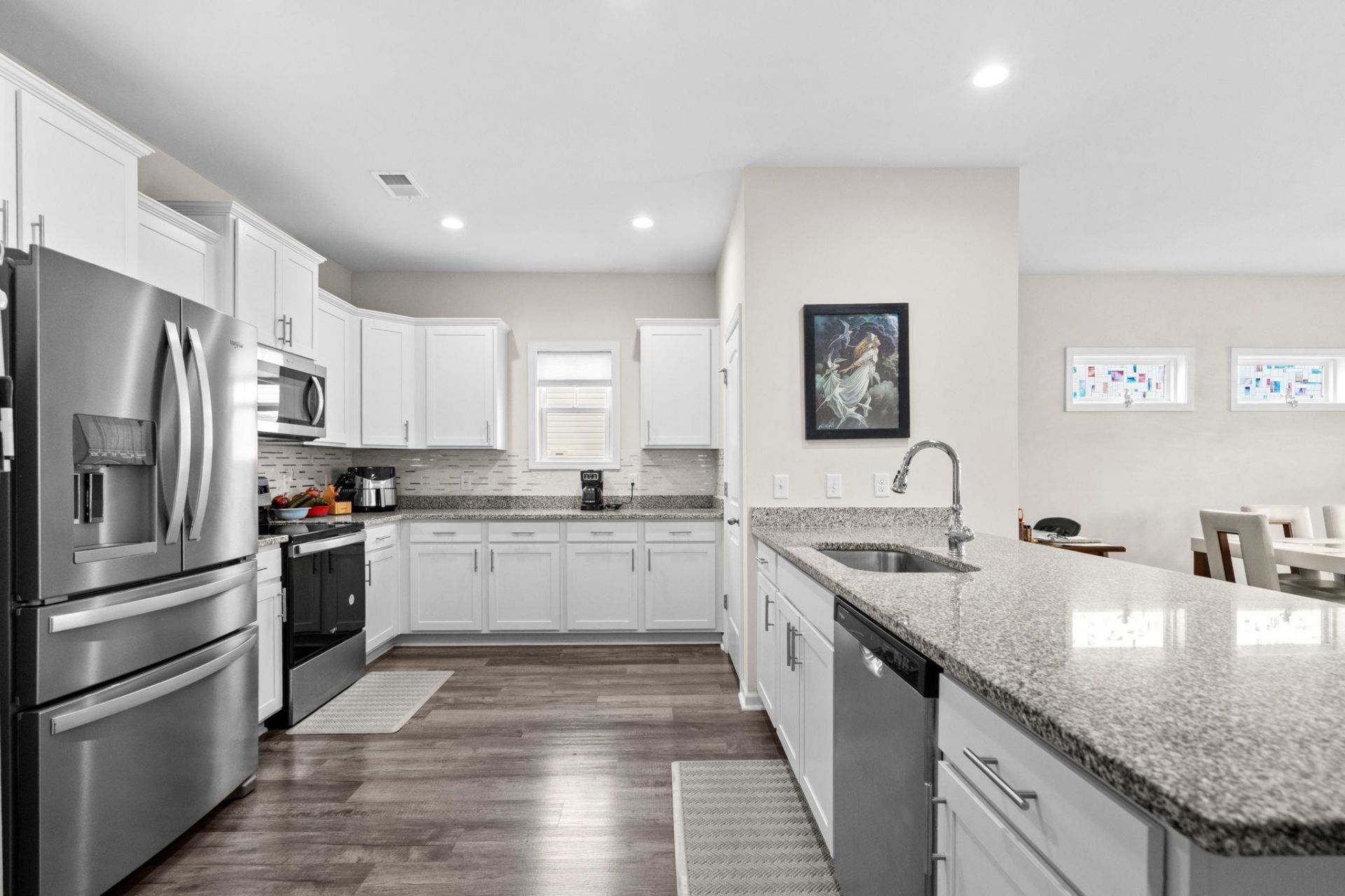 953 Oak Hollow St.  Photo 12