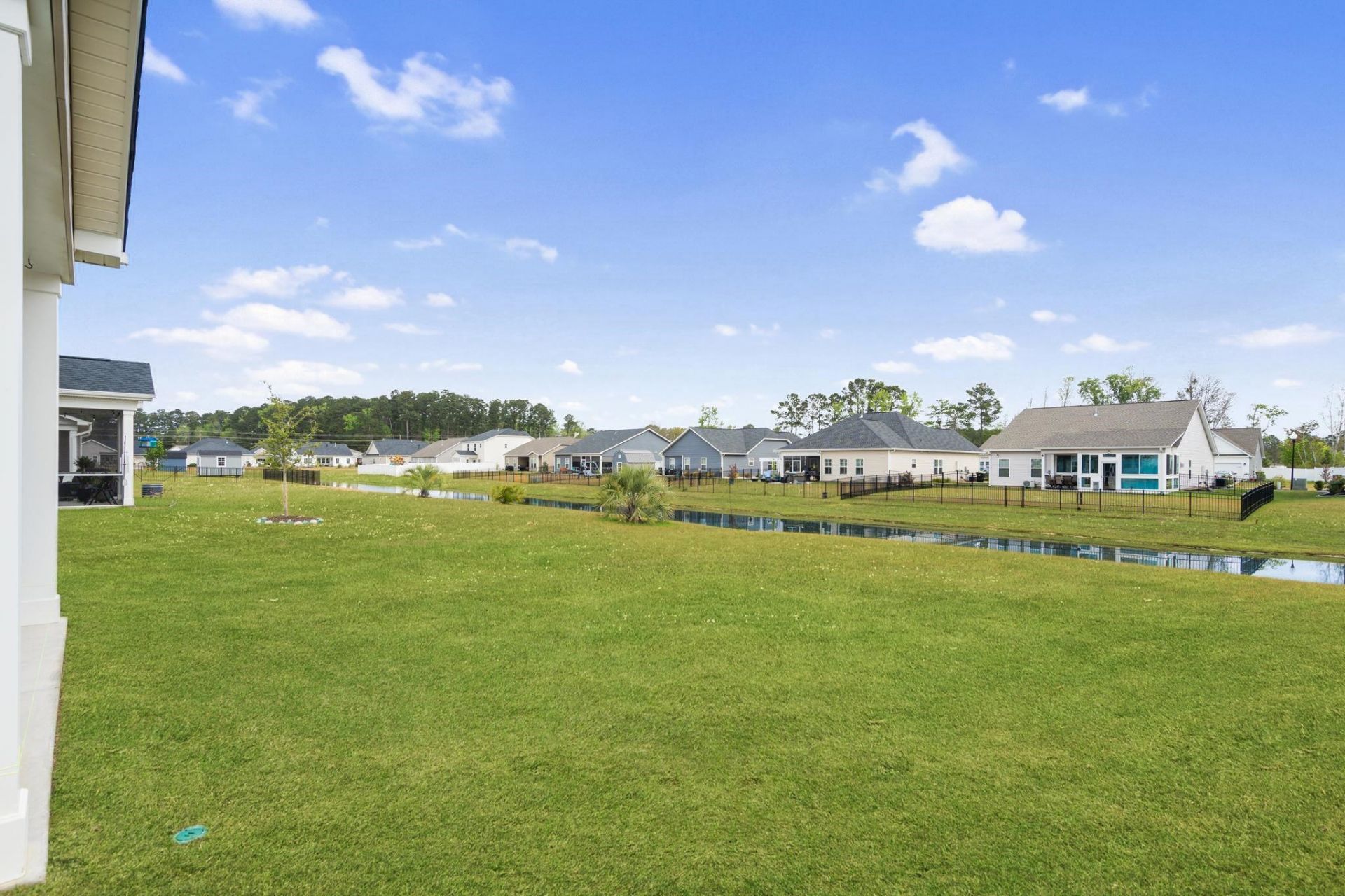 953 Oak Hollow St.  Photo 20