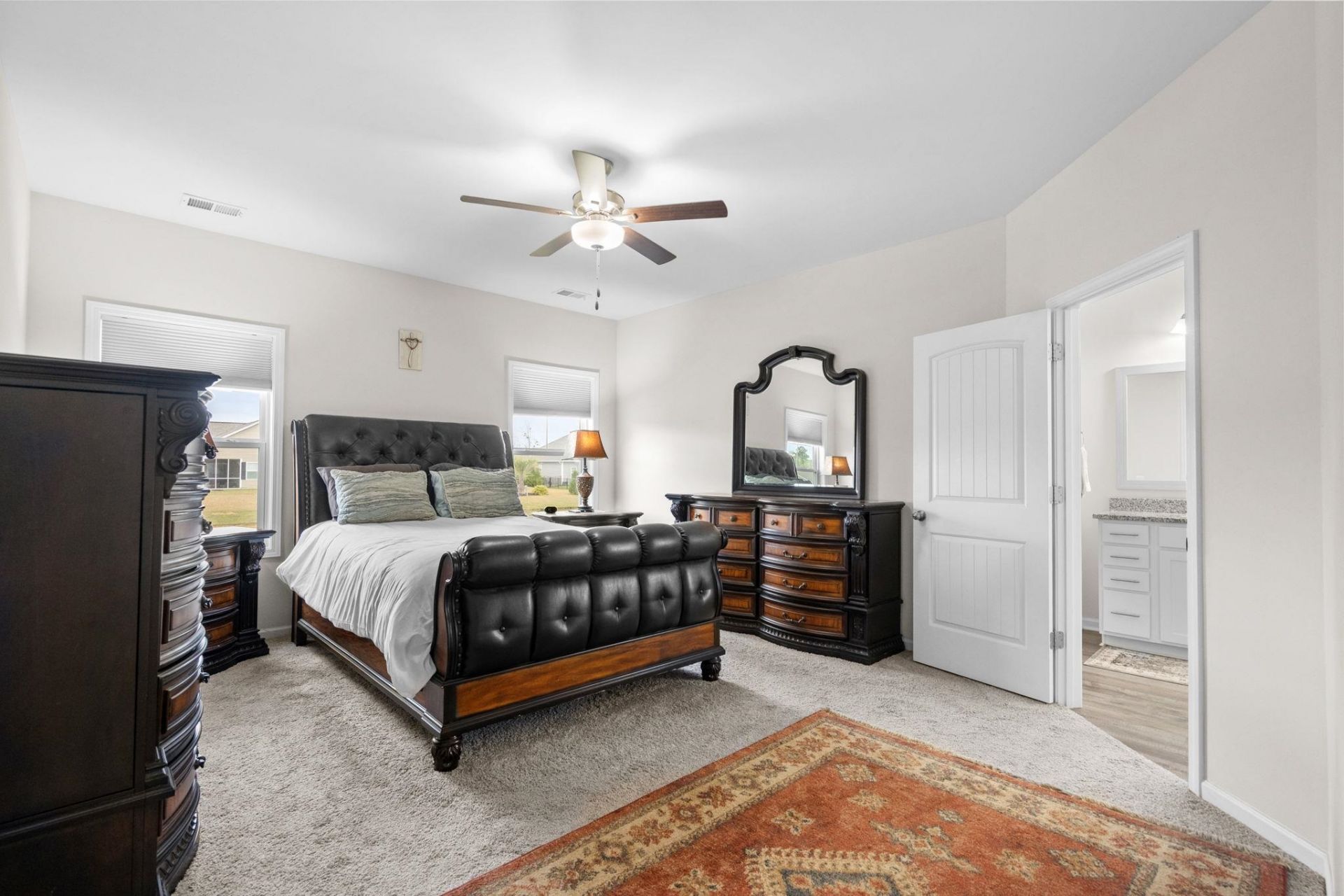 953 Oak Hollow St. Photo 22