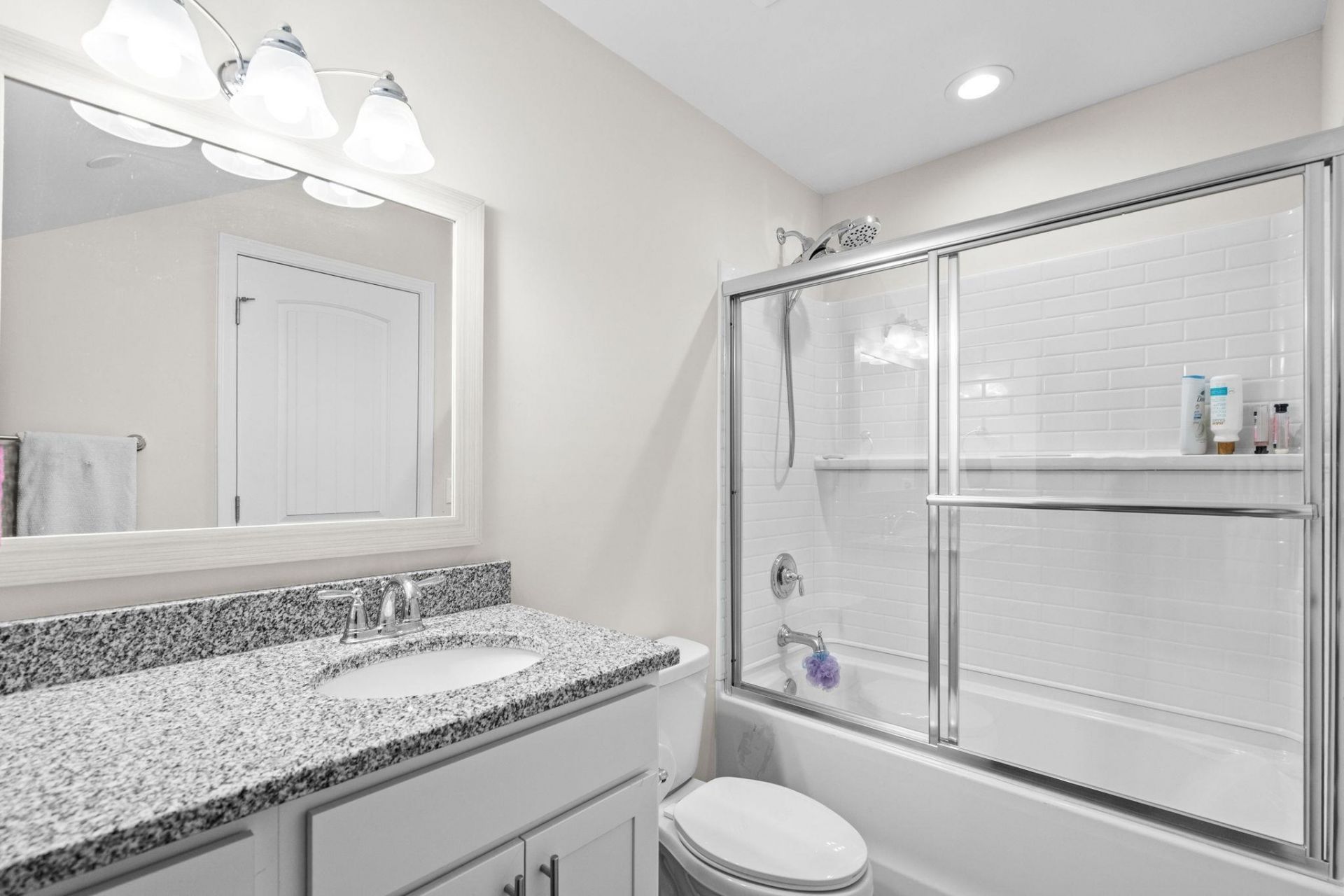 953 Oak Hollow St.  Photo 36