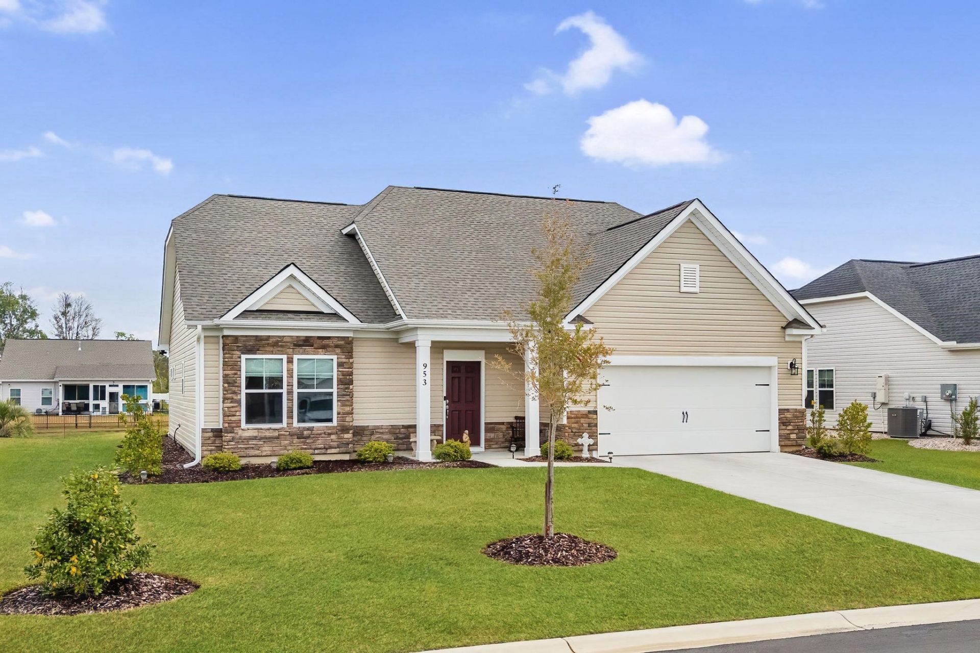 953 Oak Hollow St. Photo 39