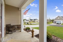 953 Oak Hollow St. photo 4