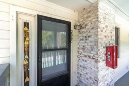 816 9th Ave. S  photo 4