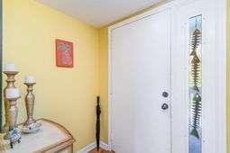 816 9th Ave. S  photo 4