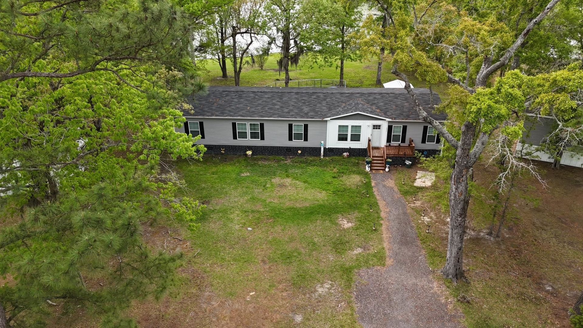 233 Williamson Lake Circle Photo 7