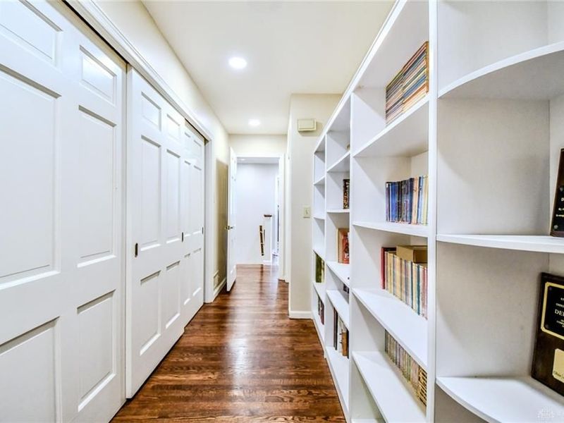 1500 Devereux Drive, Oakwood, OH 45419 Photo 7