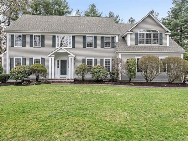 99 Hartford Street, Medfield, MA 02052