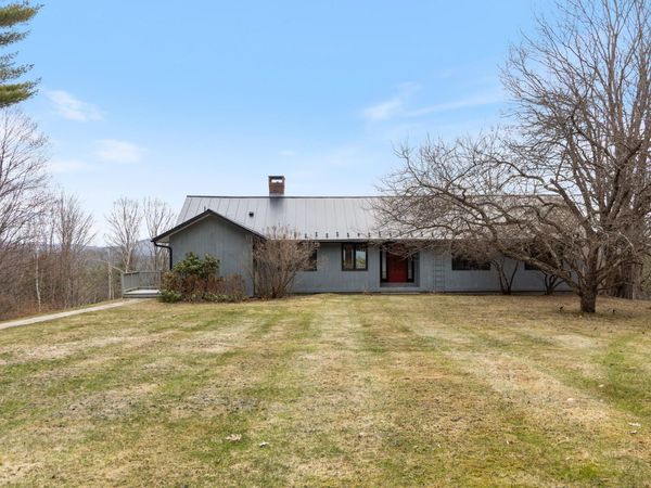 746 Pattrell Road, Norwich, VT 05055