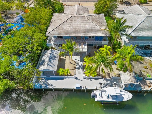 130 Lorelane Place, KEY LARGO, FL 33037