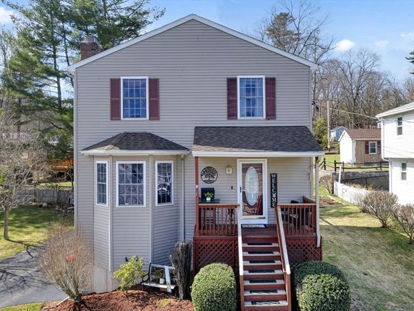 31 Glen Echo Shore Rd, Charlton, MA 01507