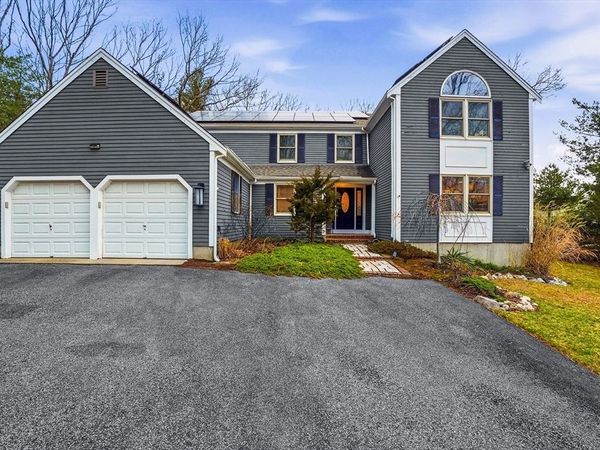 77 Highland Rd, Abington, MA 02351