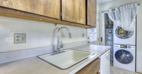 1410 Ski Run Boulevard, Unit 20, South Lake Tahoe, CA 96150 Photo