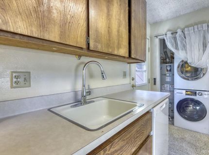 1410 Ski Run Boulevard, Unit 20, South Lake Tahoe, CA 96150 Photo