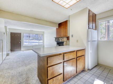 1410 Ski Run Boulevard, Unit 20, South Lake Tahoe, CA 96150 Photo