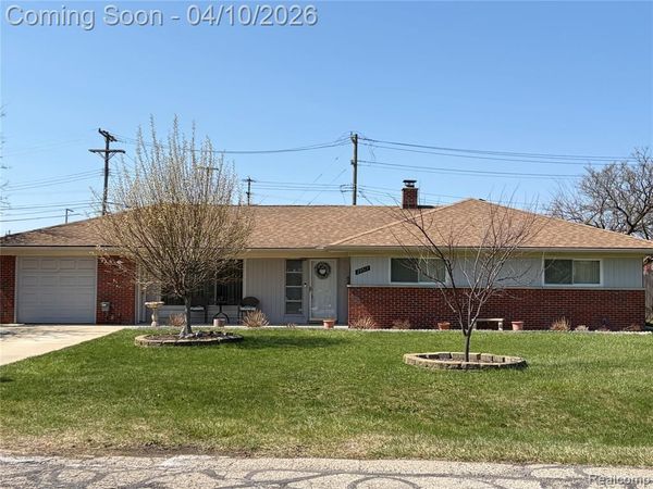 29517 Eastfield Street, Farmington Hills, MI 48334