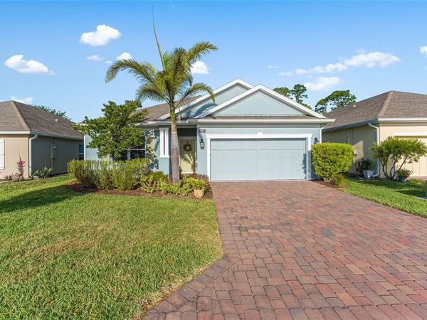 368 Sandcrest Circle, Sebastian, FL 32958