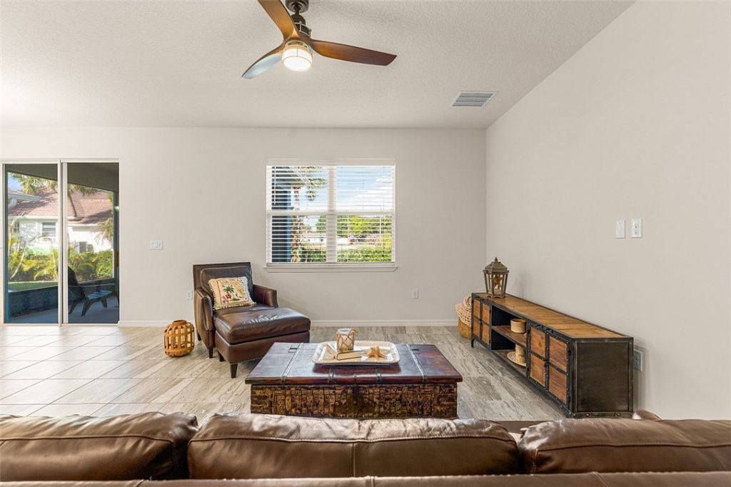 368 Sandcrest Circle, Sebastian, FL 32958 Photo