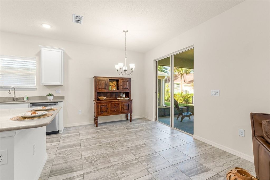 368 Sandcrest Circle, Sebastian, FL 32958 Photo