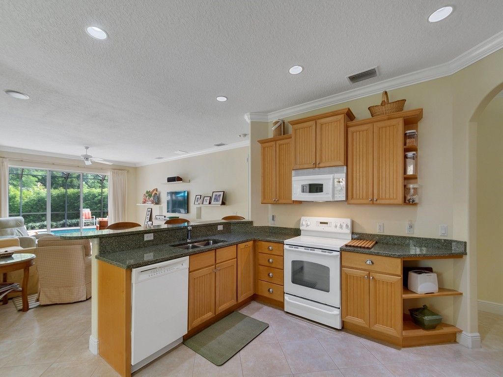 4180 E 16th Square, Vero Beach, FL 32967 Photo